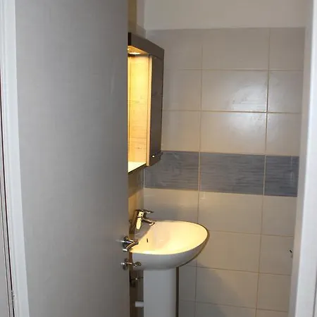 Διαμέρισμα Housing Pefkos Ii *