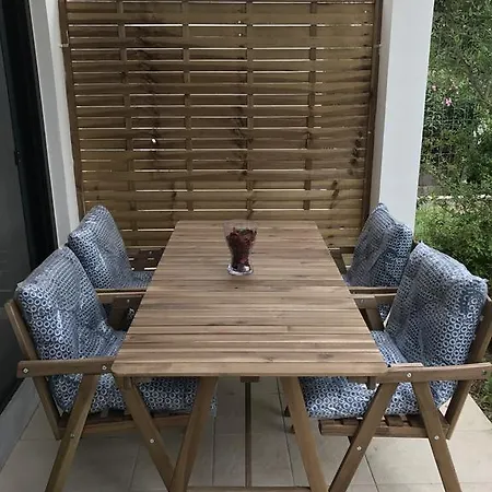 Housing Pefkos Ii Daire