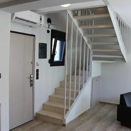 Housing Pefkos Ii