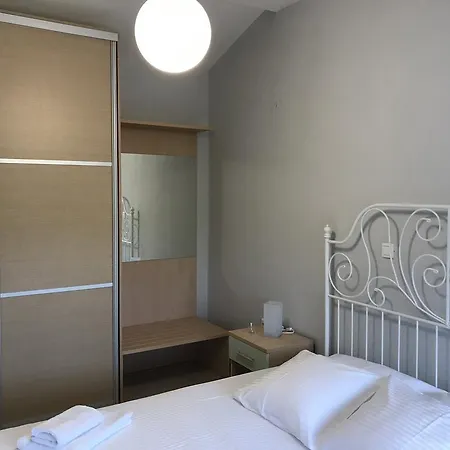 Апартаменты Housing Pefkos Ii *